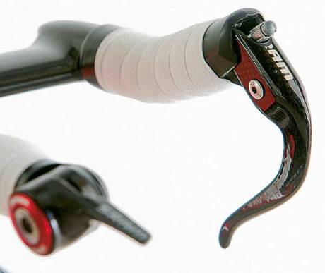 Fabian-Cancellara-Specialized-Shiv-time-trial-bike-SRAM-brake-levers-2009
